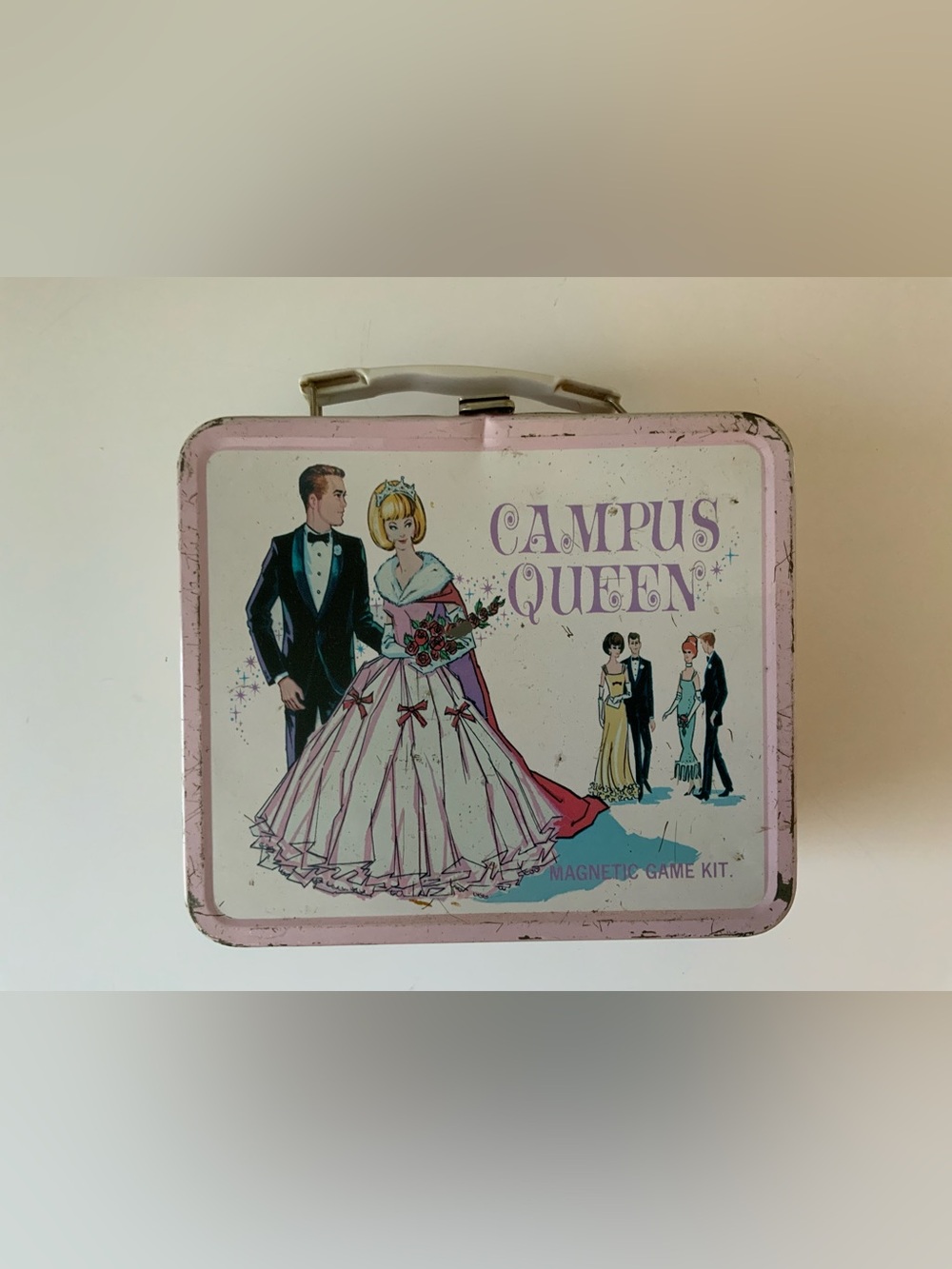 Vintage Campus Queen Pink Tin Lunchbox
